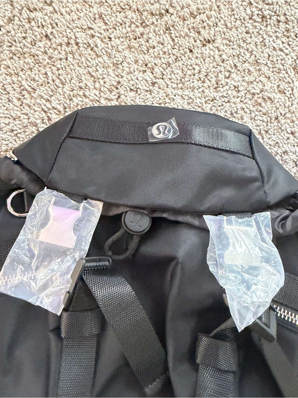 Lululemon Wunderlust Convertible Backpack Mini Black 3L Crossbody Bag NWT - Picture 6 of 7